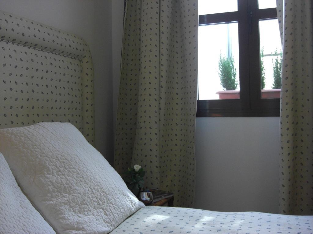 Penthouse Puerta De La Juderia Apartment Kordoba Ruang foto