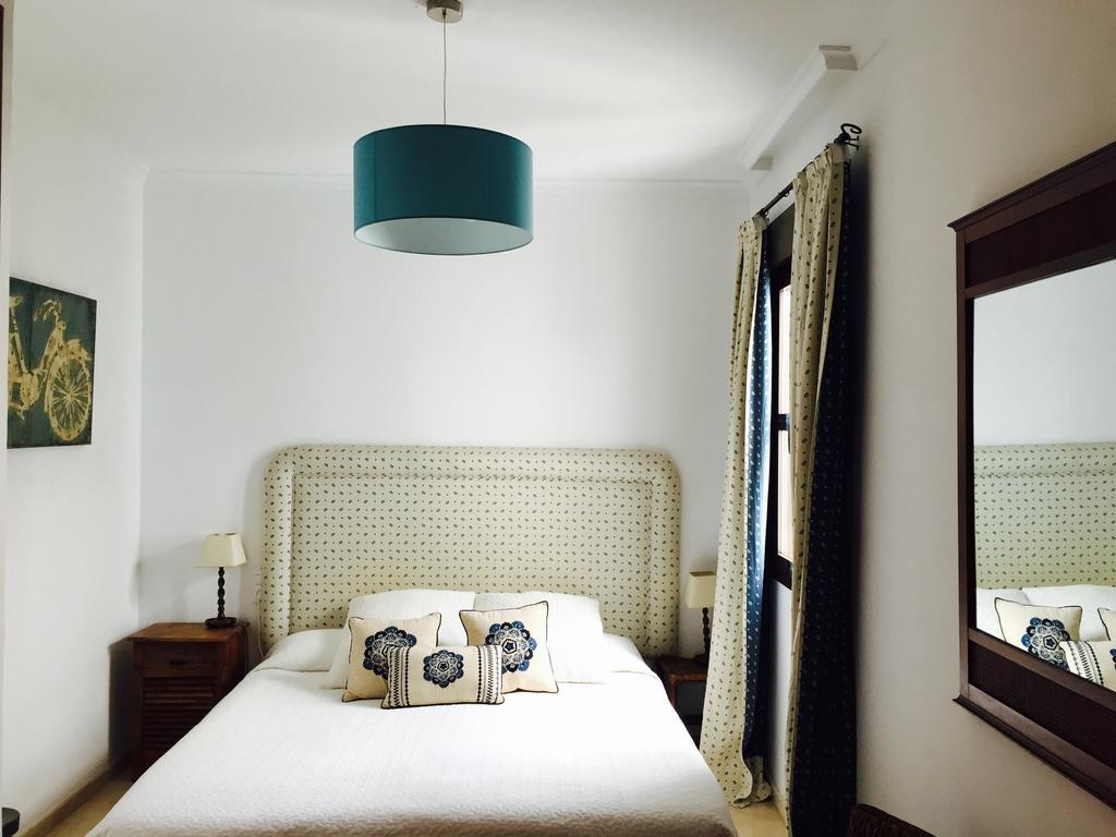 Penthouse Puerta De La Juderia Apartment Kordoba Bagian luar foto