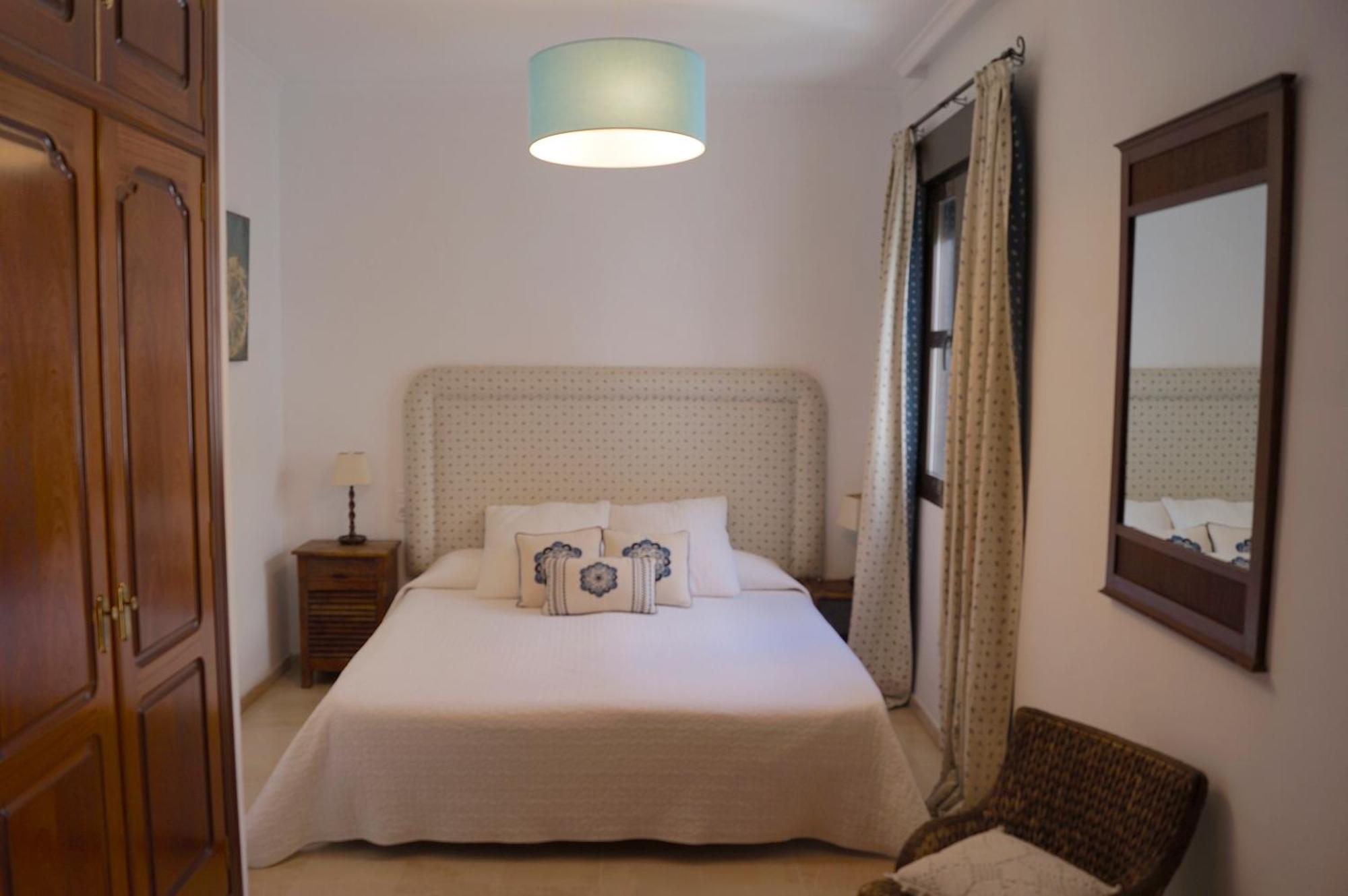 Penthouse Puerta De La Juderia Apartment Kordoba Bagian luar foto